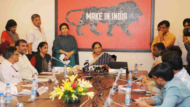 Smt. Nirmala Sitharaman addressing at the launch of the new Dashboard on Foreign Trade Data, in New Delhi on October 10, 2016