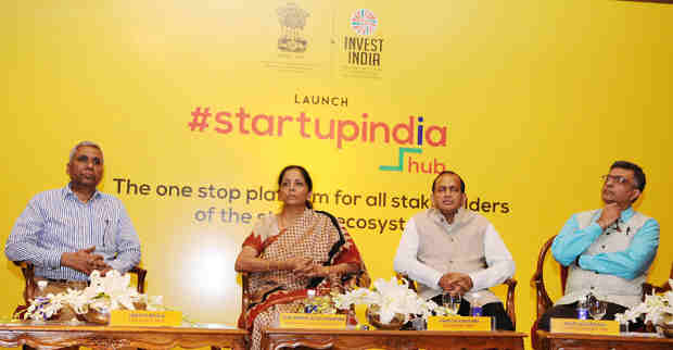 Smt. Nirmala Sitharaman at the launch of the Start - Up India Hub, in New Delhi on June 19, 2017
