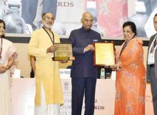 Ram Nath Kovind presenting the National Tourism Awards 2015-16, on the occasion of World Tourism Day, organised by the Ministry of Tourism, in New Delhi on September 27, 2017