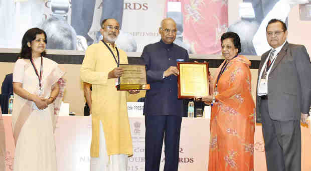 Ram Nath Kovind presenting the National Tourism Awards 2015-16, on the occasion of World Tourism Day, organised by the Ministry of Tourism, in New Delhi on September 27, 2017