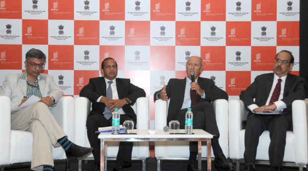 The DG, WIPO, Mr. Francis Gurry and the Secretary, DIPP, Shri Ramesh Abhishek at a press conference on the Global Digital Market Content – 2018, in New Delhi on November 13, 2018.