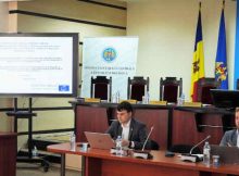 The members of the working group for the elaboration of the concept of digitalization of the electoral process met on March 31, 2022 to finalize the proposals for the legal regulation of the way of voting through the Internet. Photo: Central Electoral Commission of the Republic of Moldova