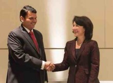 Oracle CEO Safra Catz and Chief Minister of Maharashtra Devendra Fadnavis